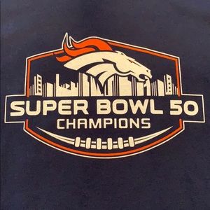 Denver Broncos Men’s T-shirt
